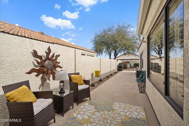 13637 N CAMBRIA Drive B, Fountain Hills, AZ 85268