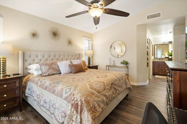 13637 N CAMBRIA Drive B, Fountain Hills, AZ 85268