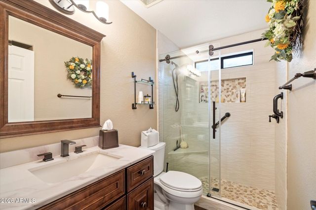 13637 N CAMBRIA Drive B, Fountain Hills, AZ 85268