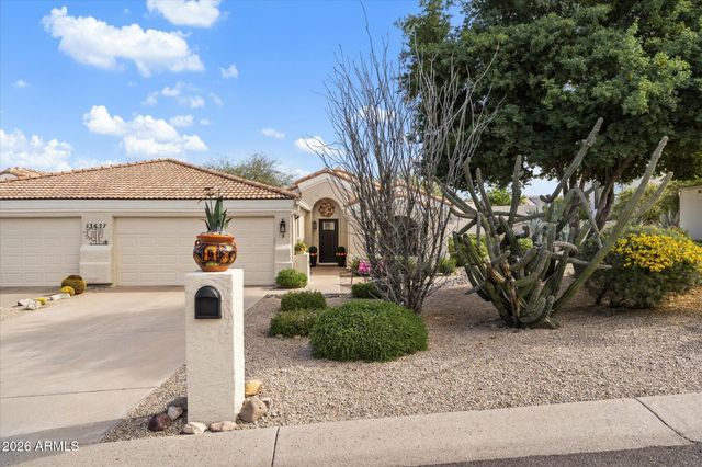 13637 N CAMBRIA Drive B, Fountain Hills, AZ 85268