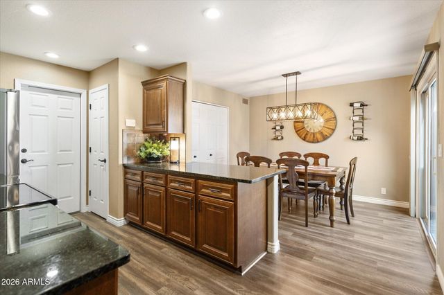 13637 N CAMBRIA Drive B, Fountain Hills, AZ 85268