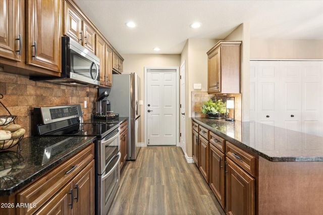 13637 N CAMBRIA Drive B, Fountain Hills, AZ 85268