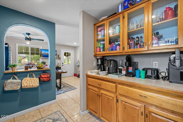313 Berrydale Avenue, Medford, OR 97501