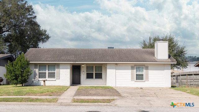 5109 Lilac Lane, Victoria, TX 77904