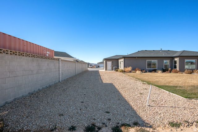1742 N 3175 W, Cedar City, UT 84721