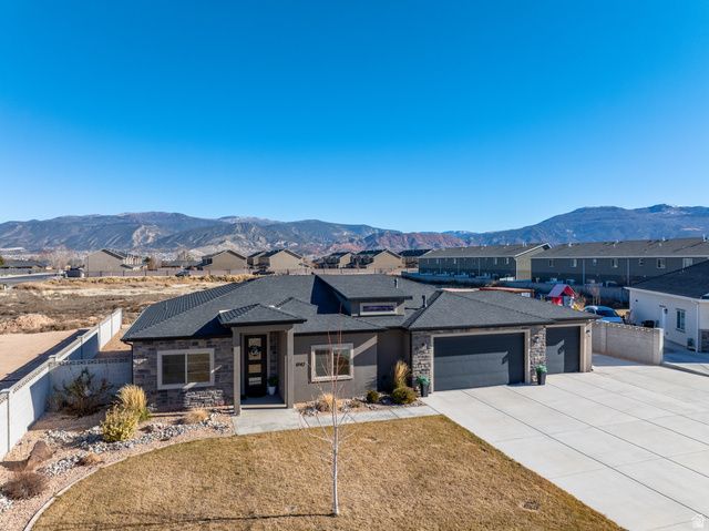 1742 N 3175 W, Cedar City, UT 84721