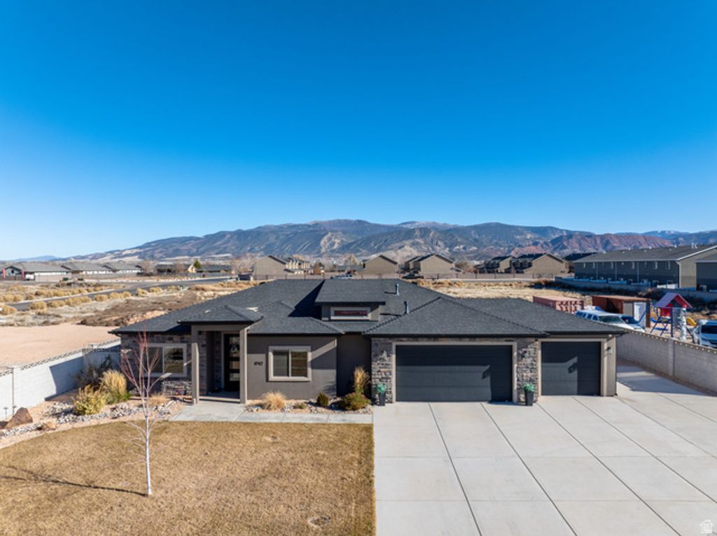 1742 N 3175 W, Cedar City, UT 84721