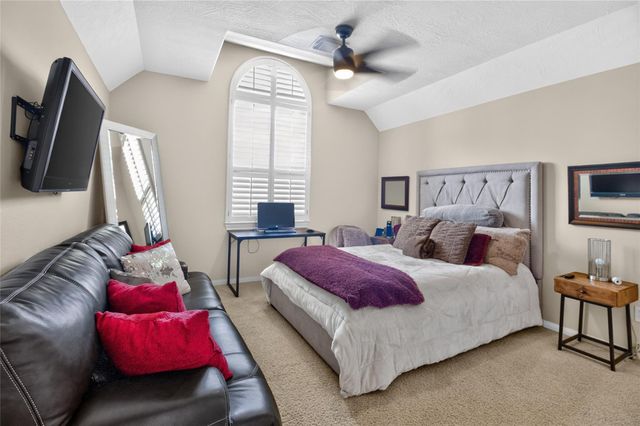 1524 Toluca Drive, League City, TX 77573