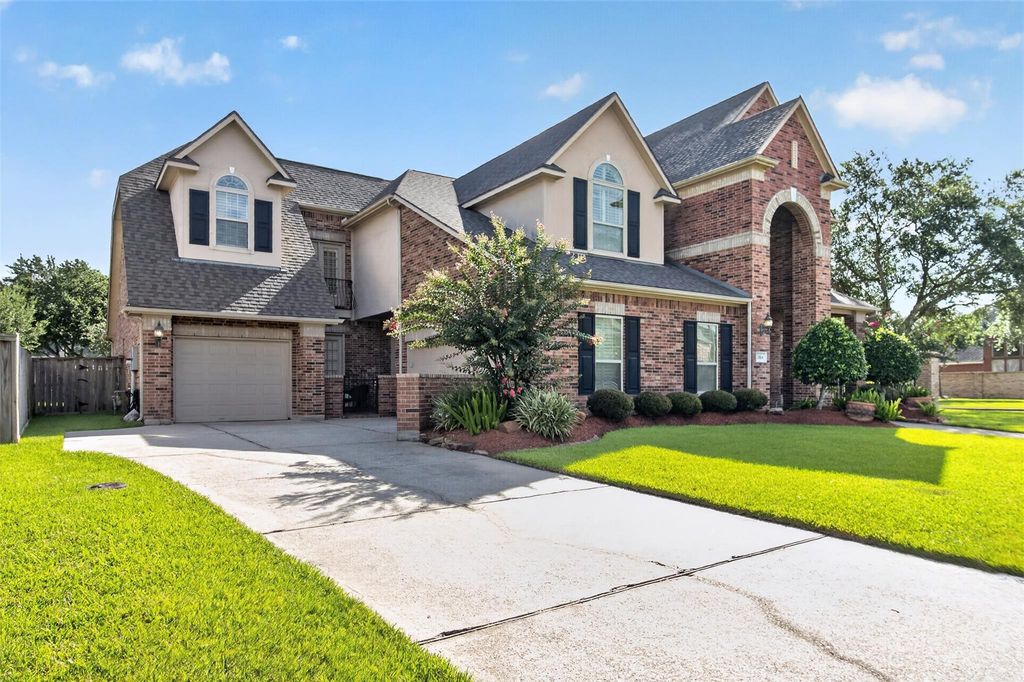 1524 Toluca Drive, League City, TX 77573