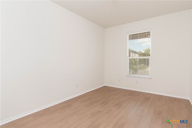 661 Bailey Park Drive, Jarrell, TX 76537