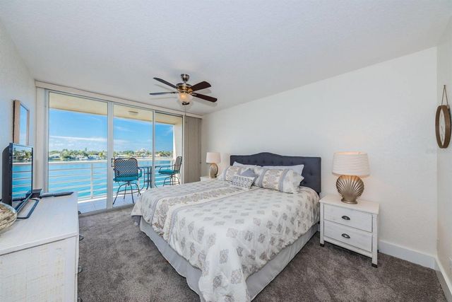 6083 BAHIA DEL MAR CIRCLE 460, St Petersburg, FL 33715