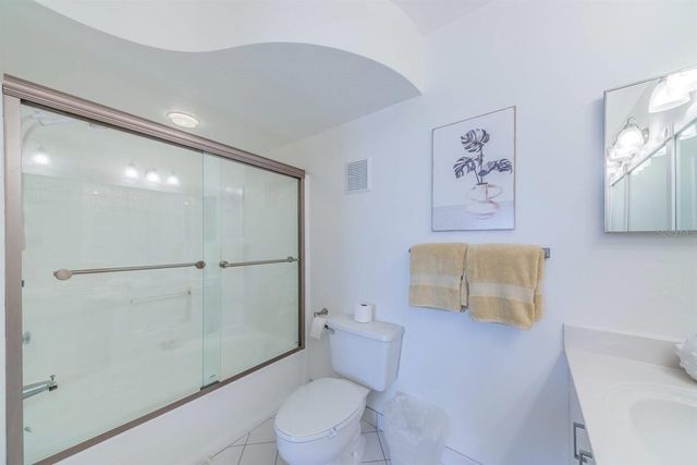 6083 BAHIA DEL MAR CIRCLE 460, St Petersburg, FL 33715