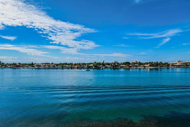 6083 BAHIA DEL MAR CIRCLE 460, St Petersburg, FL 33715