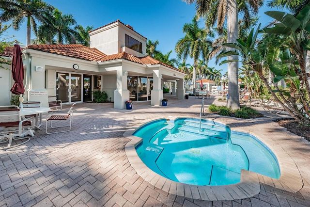 6083 BAHIA DEL MAR CIRCLE 460, St Petersburg, FL 33715