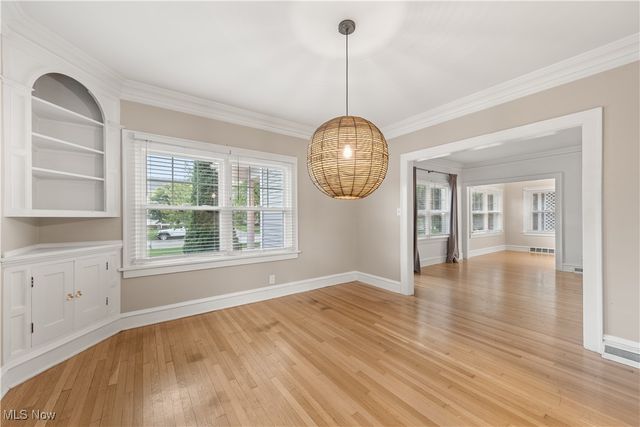 1304 Bunts Road, Lakewood, OH 44107