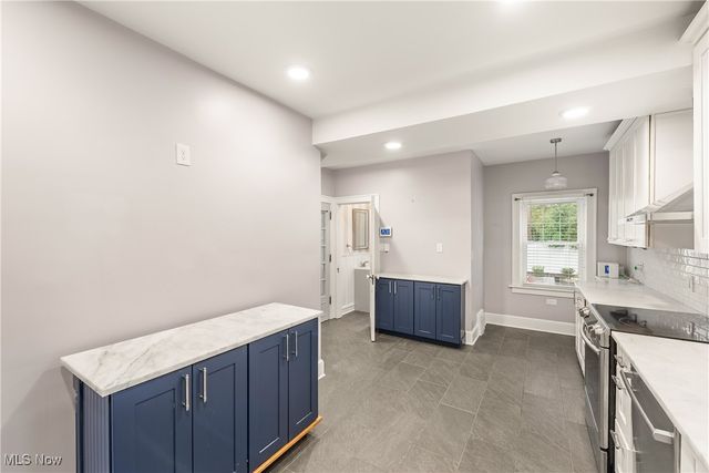 1304 Bunts Road, Lakewood, OH 44107