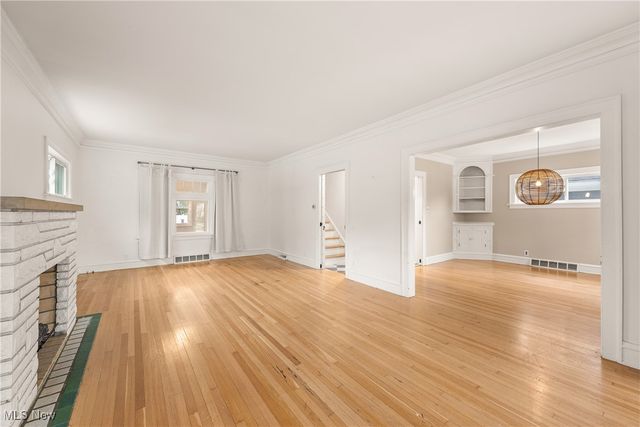 1304 Bunts Road, Lakewood, OH 44107