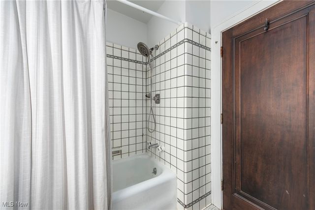 1304 Bunts Road, Lakewood, OH 44107