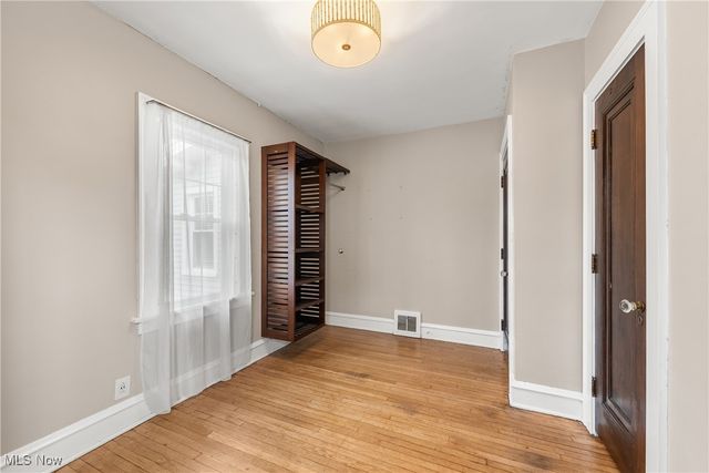 1304 Bunts Road, Lakewood, OH 44107