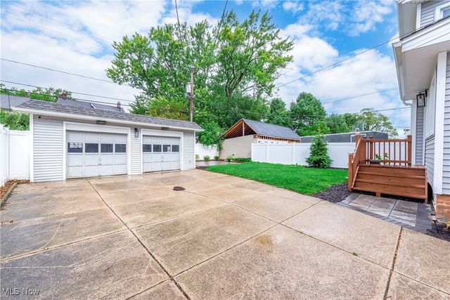 1304 Bunts Road, Lakewood, OH 44107