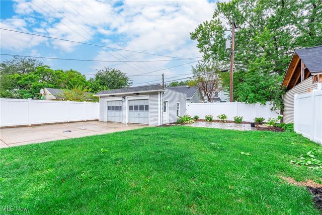 1304 Bunts Road, Lakewood, OH 44107