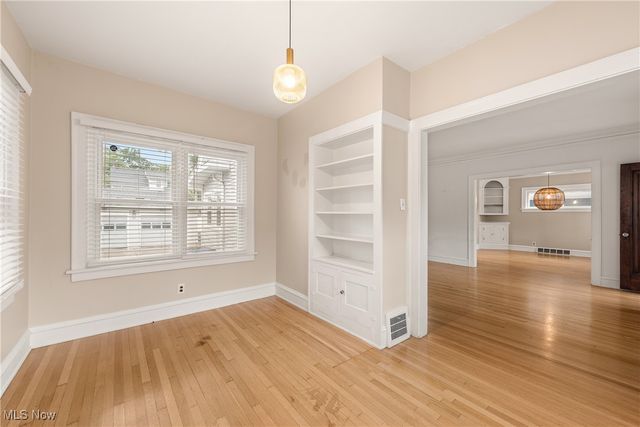 1304 Bunts Road, Lakewood, OH 44107