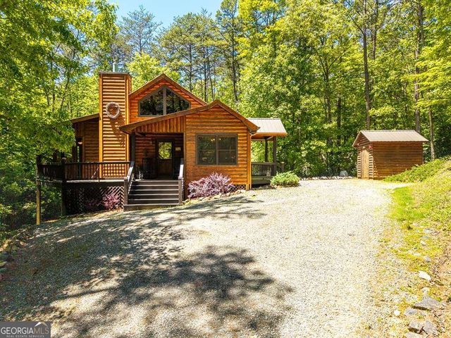 284 The Woods Road 33, Mineral Bluff, GA 30559