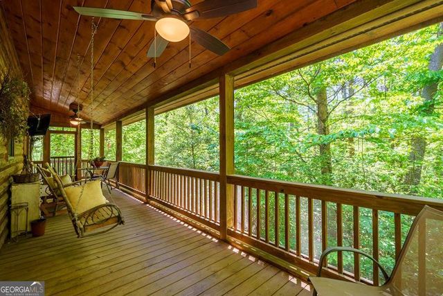 284 The Woods Road 33, Mineral Bluff, GA 30559