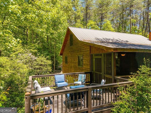 284 The Woods Road 33, Mineral Bluff, GA 30559