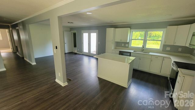 228 Tot Dellinger Road, Cherryville, NC 28021