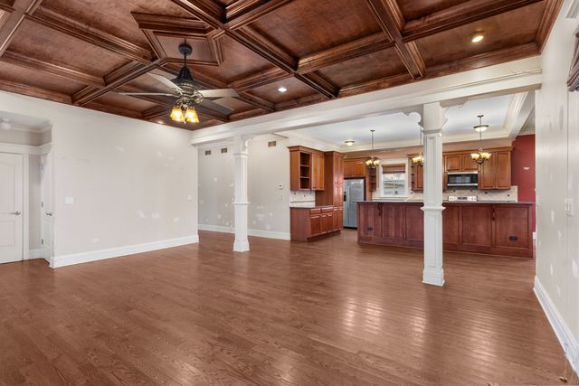 1009 Walter Street, Lemont, IL 60439