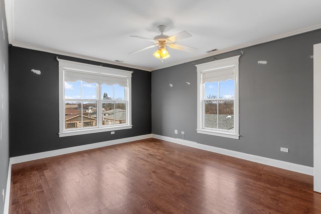 1009 Walter Street, Lemont, IL 60439