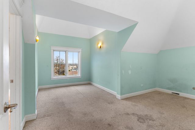 1009 Walter Street, Lemont, IL 60439