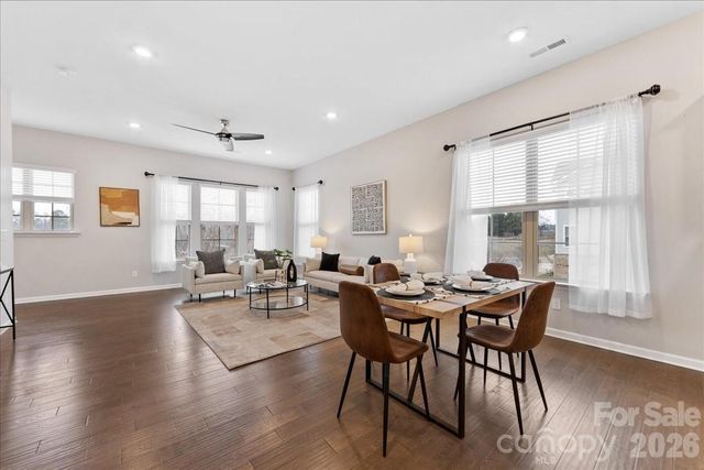 9205 Bluefield Street, Charlotte, NC 28273