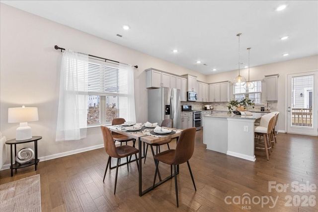 9205 Bluefield Street, Charlotte, NC 28273