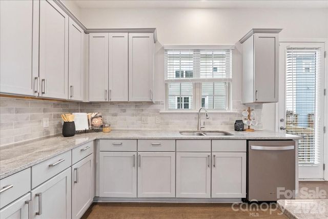 9205 Bluefield Street, Charlotte, NC 28273