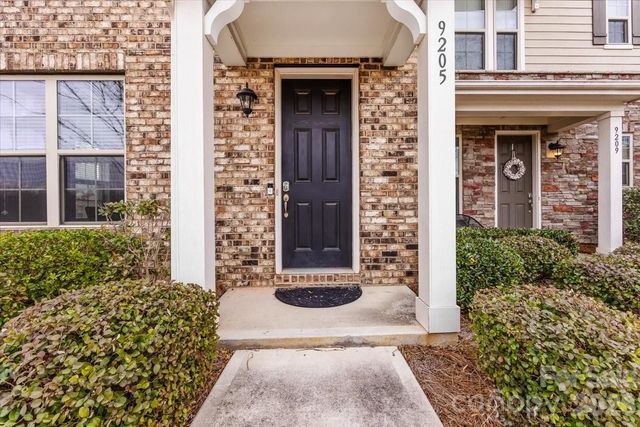 9205 Bluefield Street, Charlotte, NC 28273