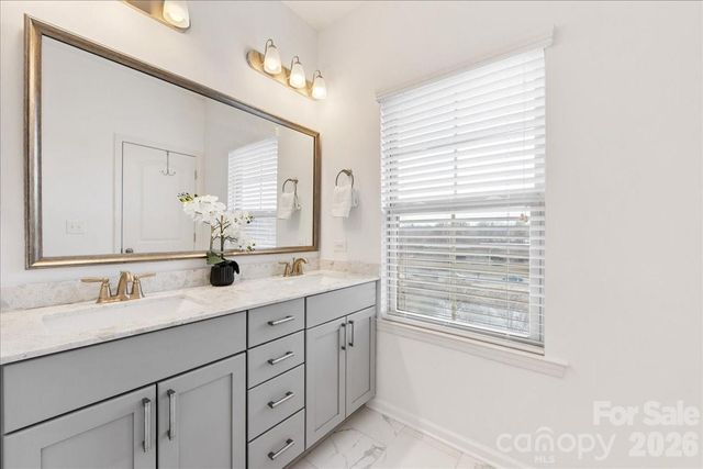 9205 Bluefield Street, Charlotte, NC 28273