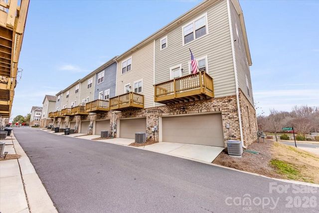 9205 Bluefield Street, Charlotte, NC 28273