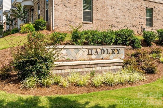 9205 Bluefield Street, Charlotte, NC 28273