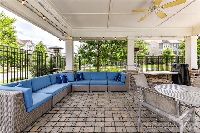 9205 Bluefield Street, Charlotte, NC 28273