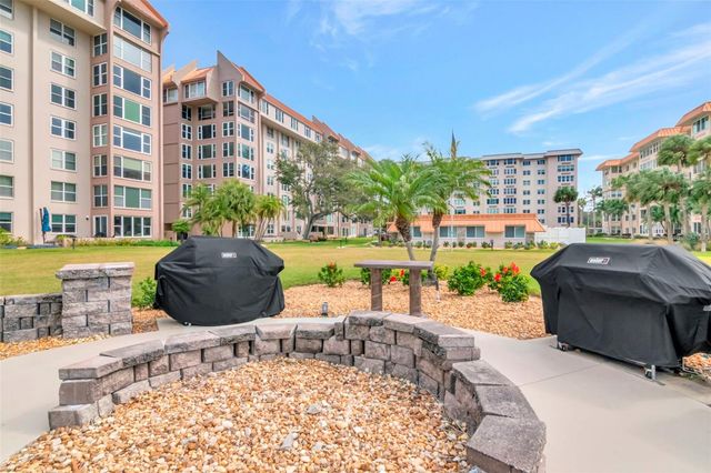 634 EDGEWATER DRIVE 848, Dunedin, FL 34698