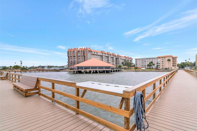 634 EDGEWATER DRIVE 848, Dunedin, FL 34698