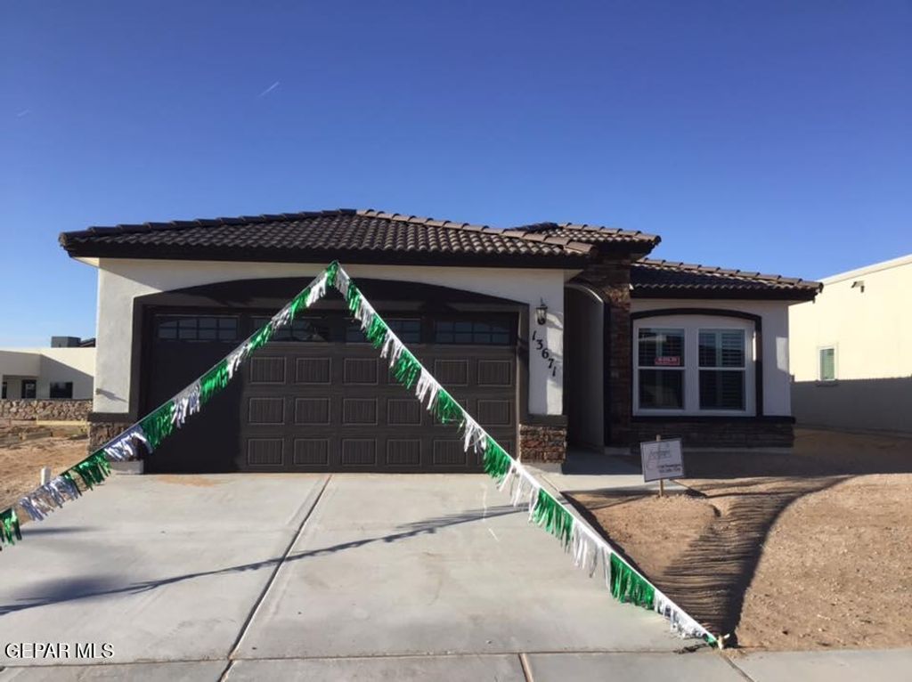 505 Caddo Lane, Clint, TX 79836