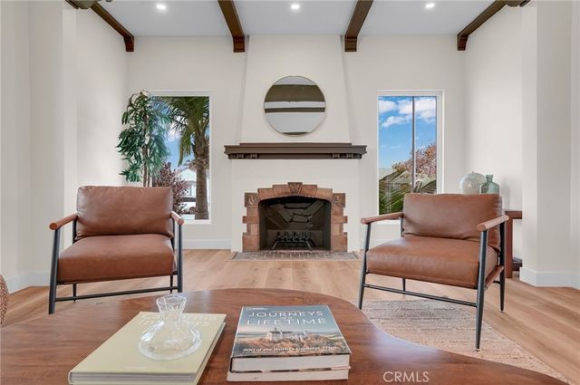 1912 W 76th, Los Angeles, CA 90047