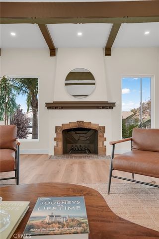 1912 W 76th, Los Angeles, CA 90047