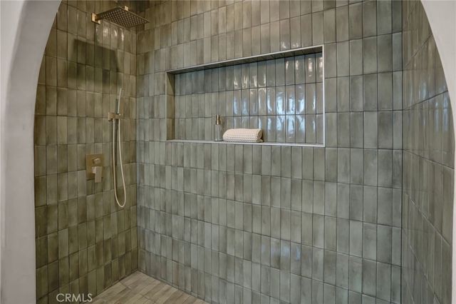 1912 W 76th, Los Angeles, CA 90047