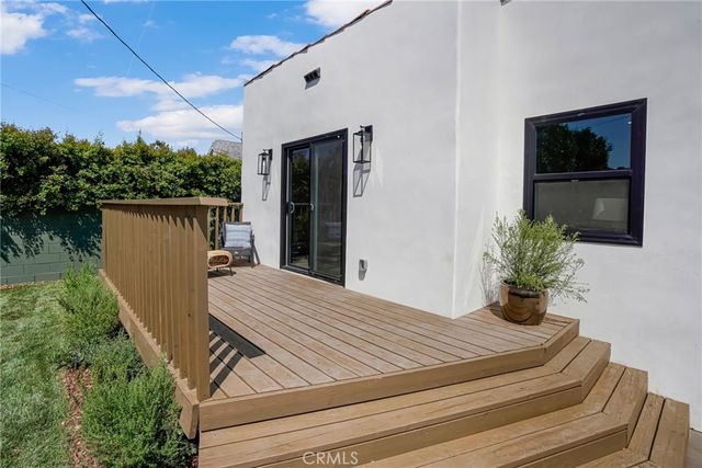 1912 W 76th, Los Angeles, CA 90047