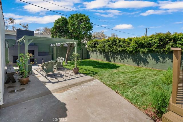 1912 W 76th, Los Angeles, CA 90047
