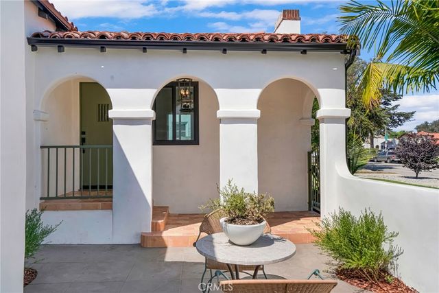1912 W 76th, Los Angeles, CA 90047